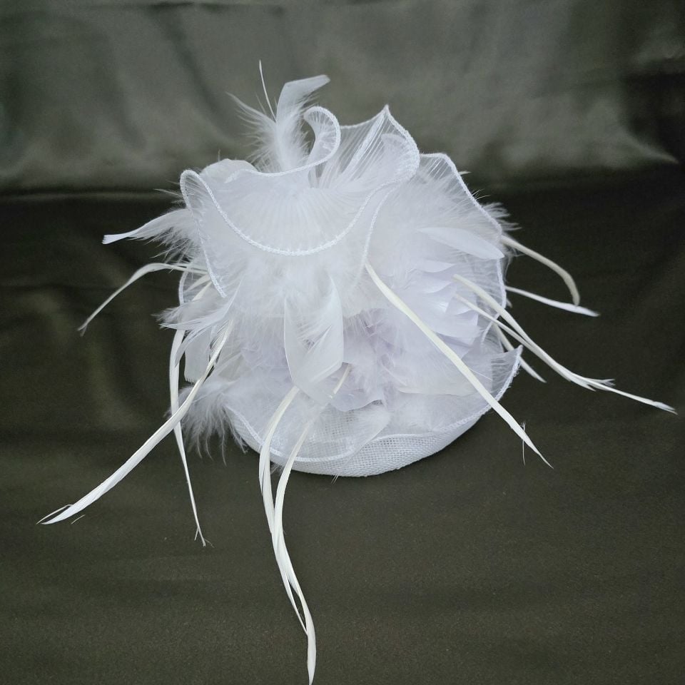 Flower C Beyaz Renk Vualet 16 cm