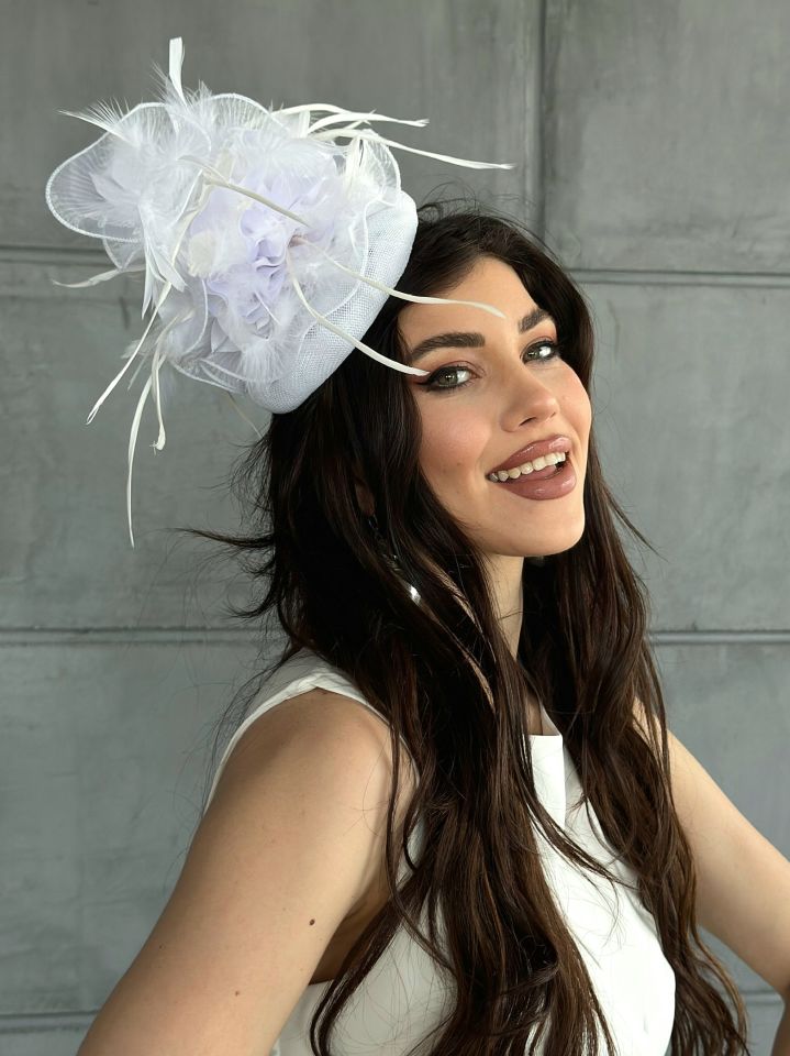 Flower C Beyaz Renk Vualet 16 cm