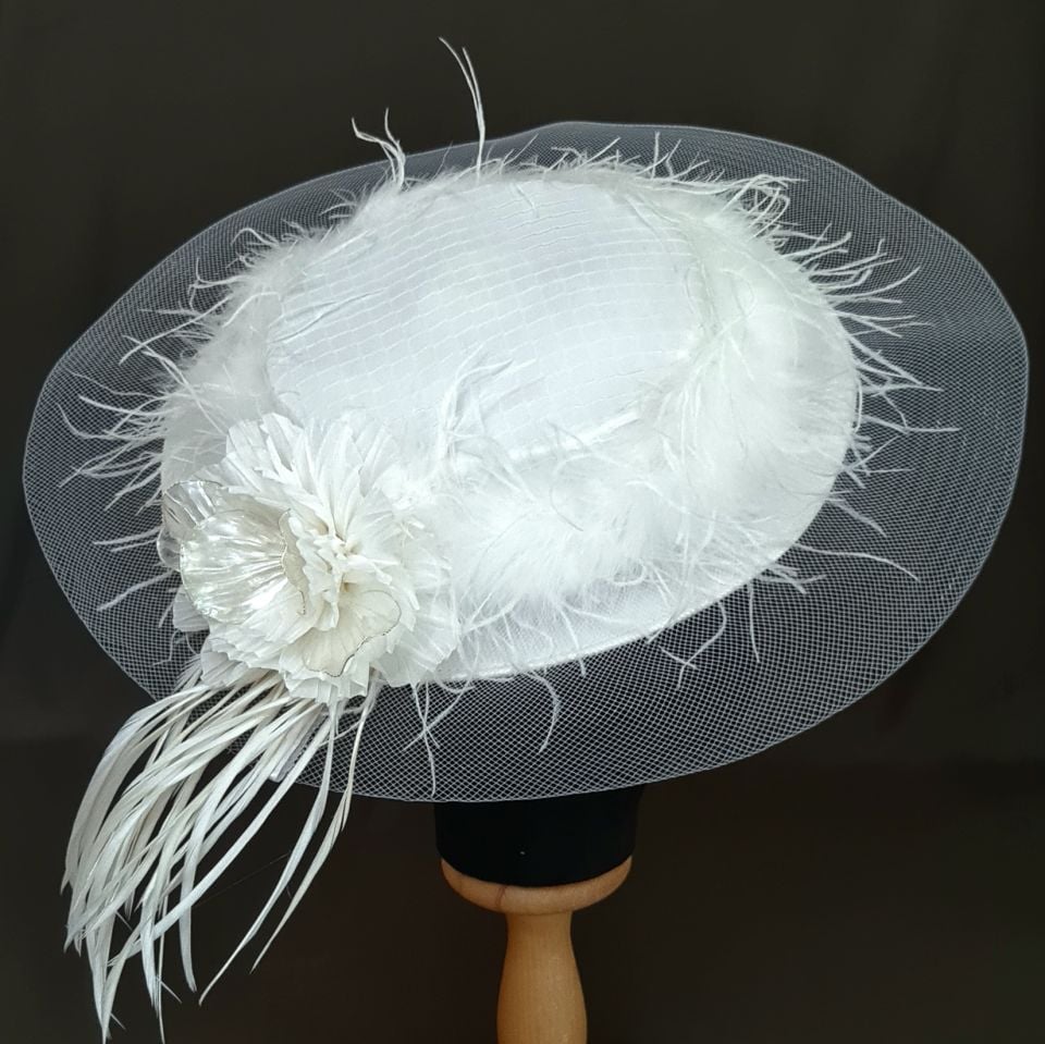 Flower D İnci Beyaz Vualet Şapka 35 cm