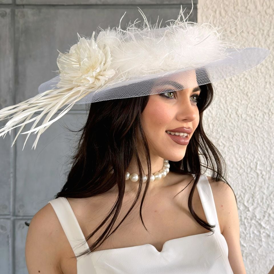 Flower D İnci Beyaz Vualet Şapka  35 cm