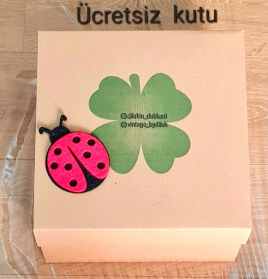 Flower D İnci Beyaz Vualet Şapka 35 cm