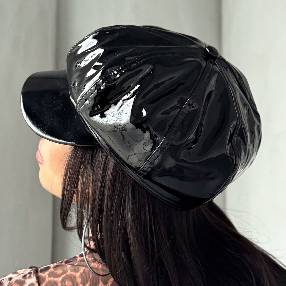 Belle Siyah Renk Rugan Şapka