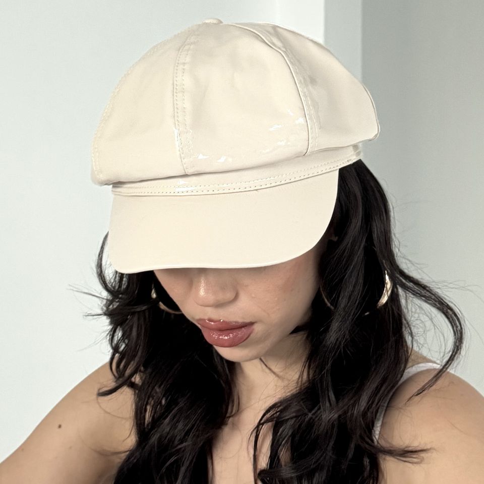 Belle Krem Renk Rugan Şapka