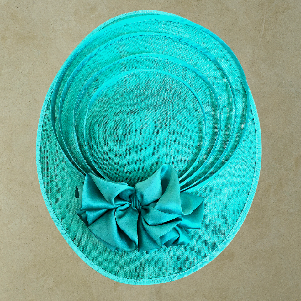 Mathilda Yeşil Renk Vualet 45 cm Özel Şapka Kutulu