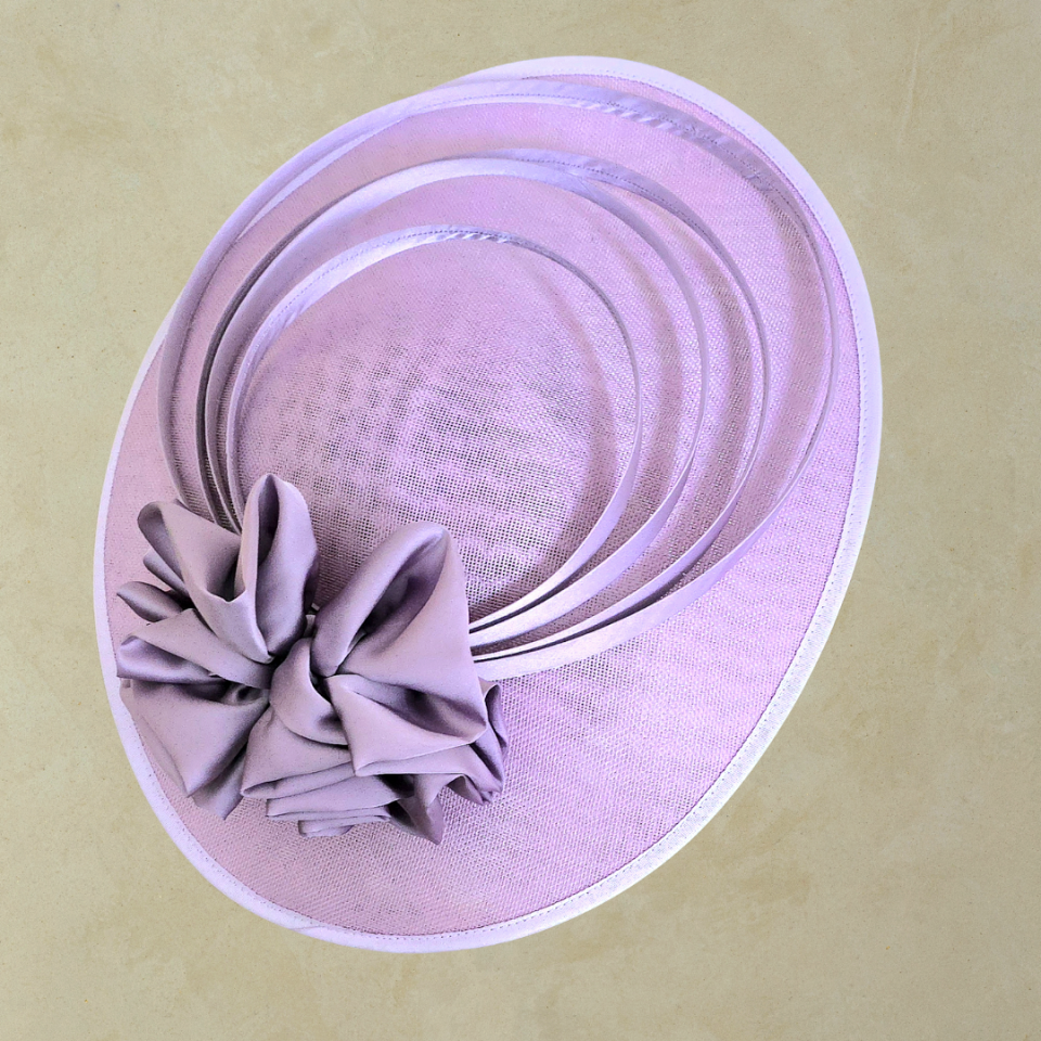 Mathilda Lila Renk Vualet 45 cm Özel Şapka Kutulu