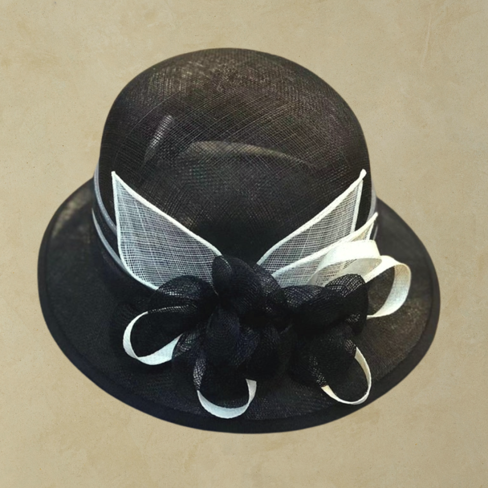 Adela Siyah Renk Elegan Şapka 29 cm Özel Şapka Kutulu