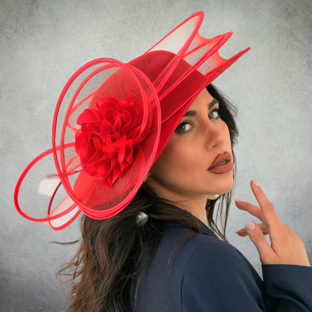 Catherine Kırmızı Renk Vualet Şapka 35 cm Özel Şapka Kutulu