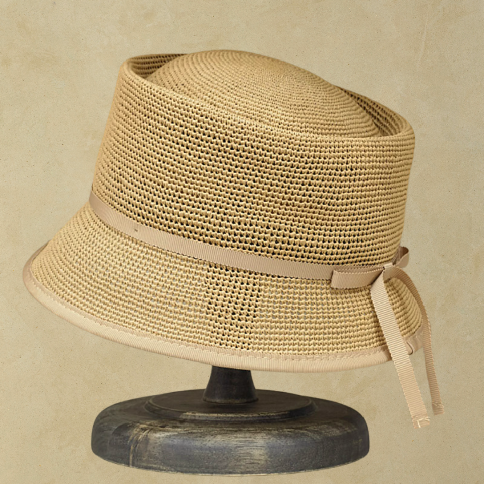 Cindy Camel Renk Şapka 25 cm