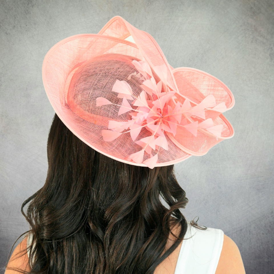 Camilla Pudra Pembe Renk Vualet Şapka 35 cm Özel Şapka Kutulu
