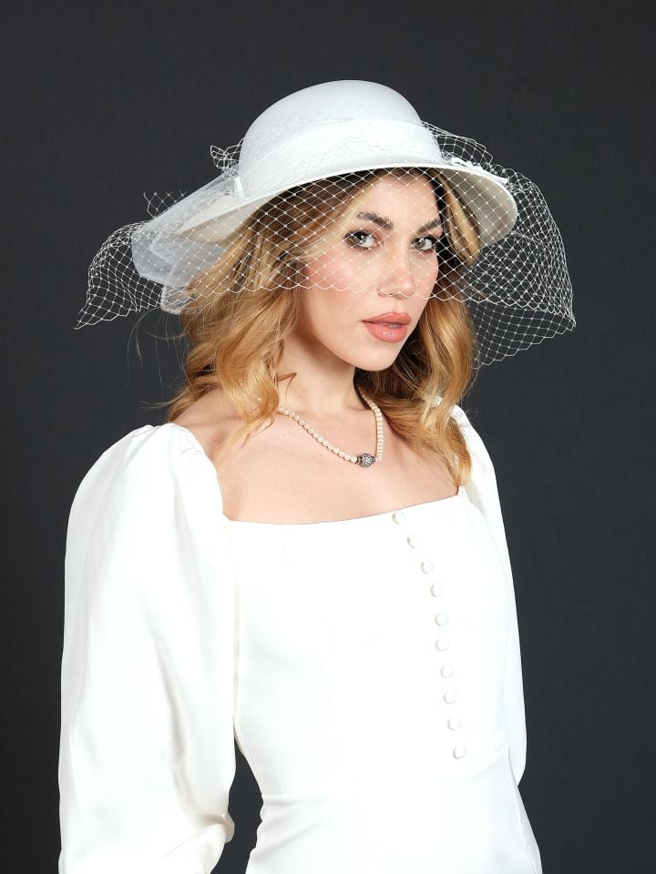 Adel C - Beyaz Renk Vualet Şapka 58 cm