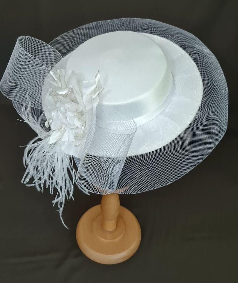 Adel F - Beyaz Renk Vualet Şapka 35 cm Özel Şapka Kutulu
