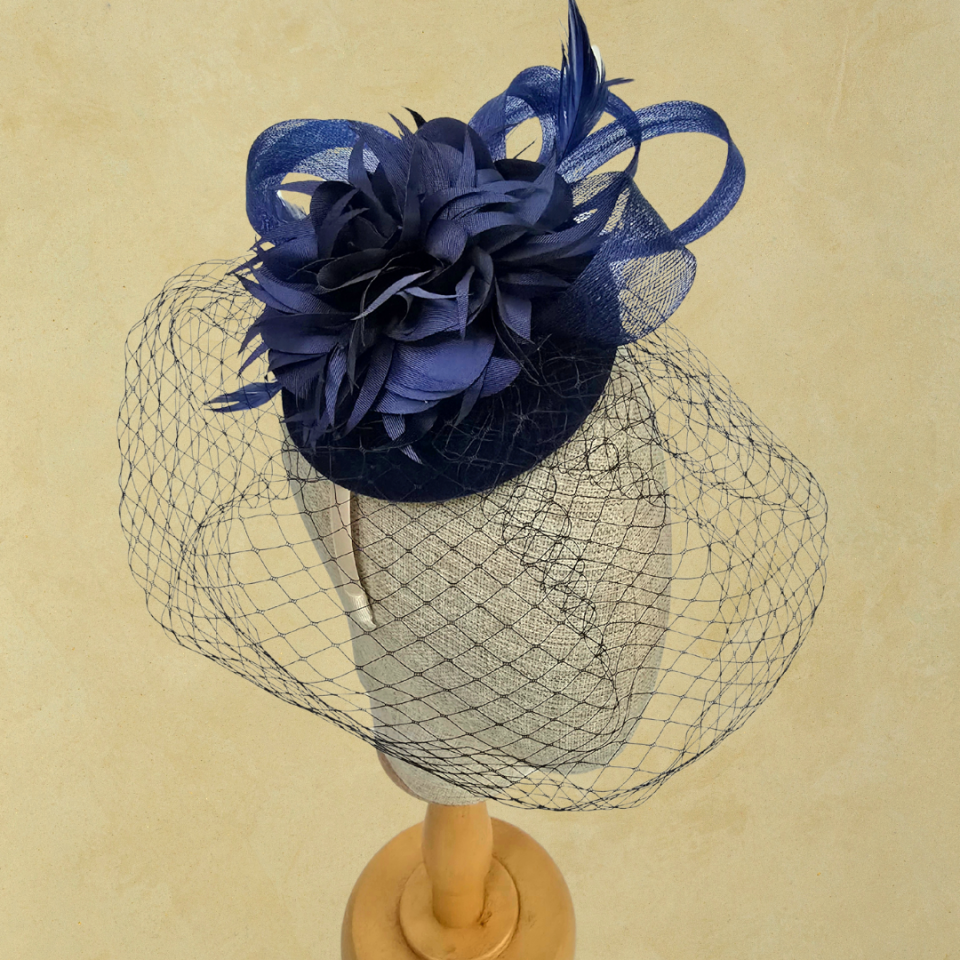 Hanna Lacivert Renk Vualet 20 cm