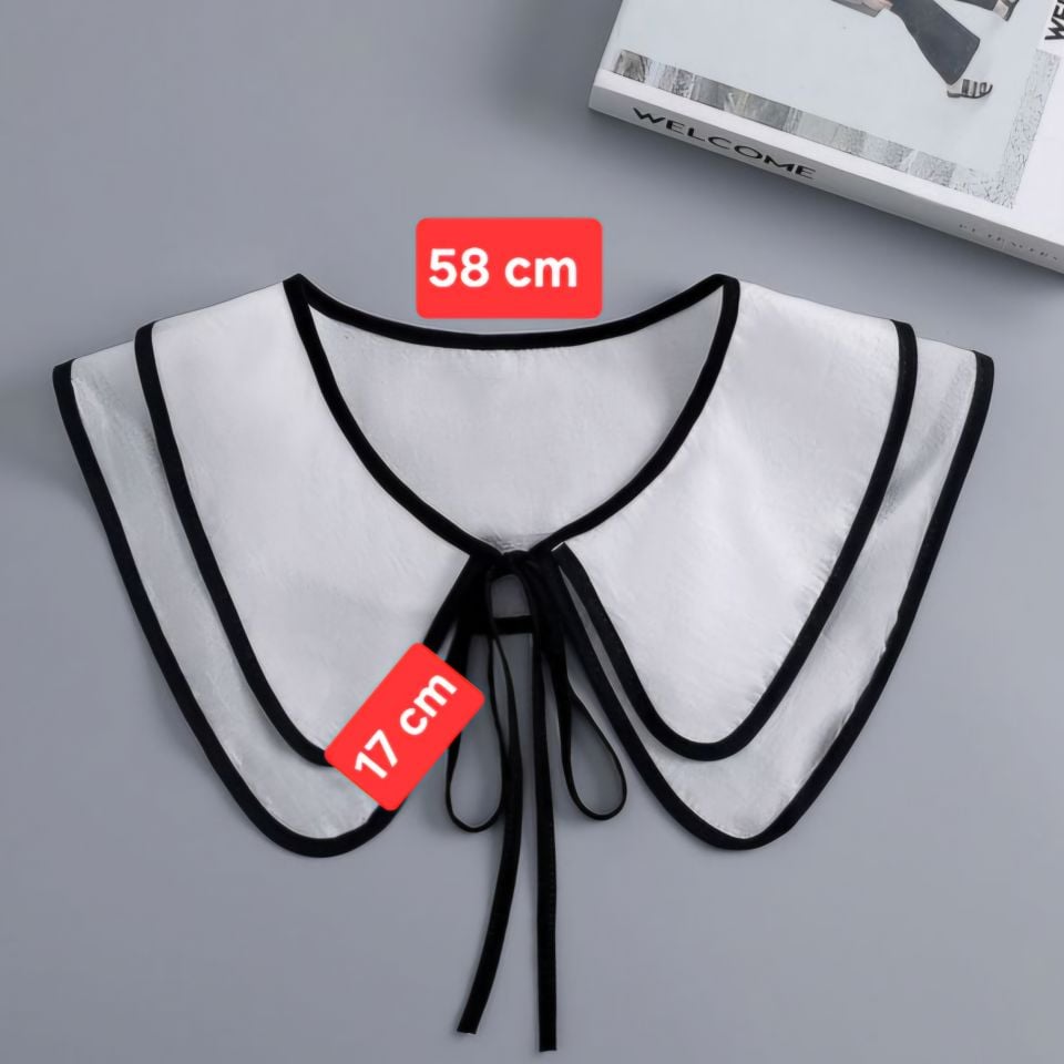 Beyaz Siyah Biyeli Yaka