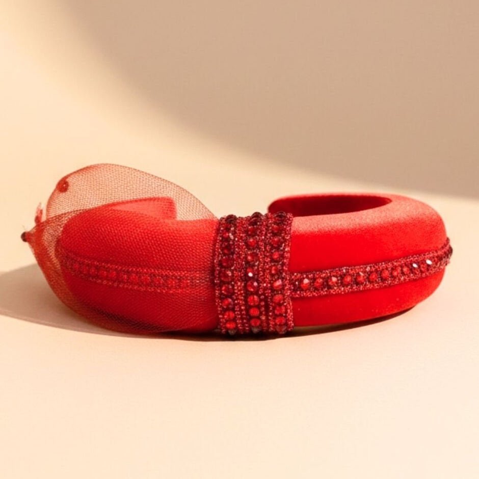 Mila Kırmızı Renk Taç