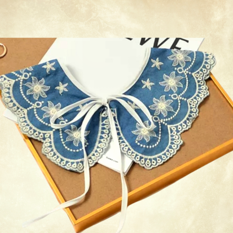 Kot Kumaş İşlemeli Yaka