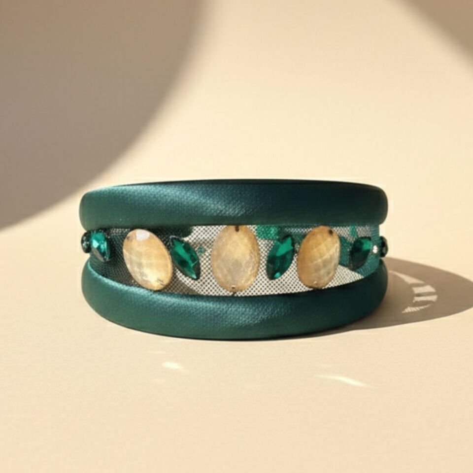 Mila Yeşil Renkli Taç