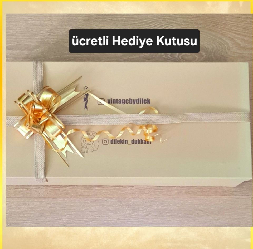 Saks Mavi Mercan Kırmızı Desenli Tasarım Çanta