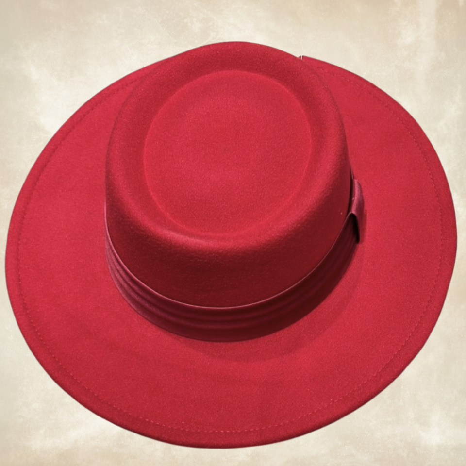 Jazz Kırmızı Renk Biyeli Şapka 9 cm kenarlı