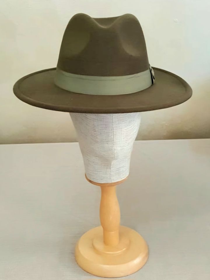 Fötr Haki Yeşil Renk Şapka 8 cm Kenarlı