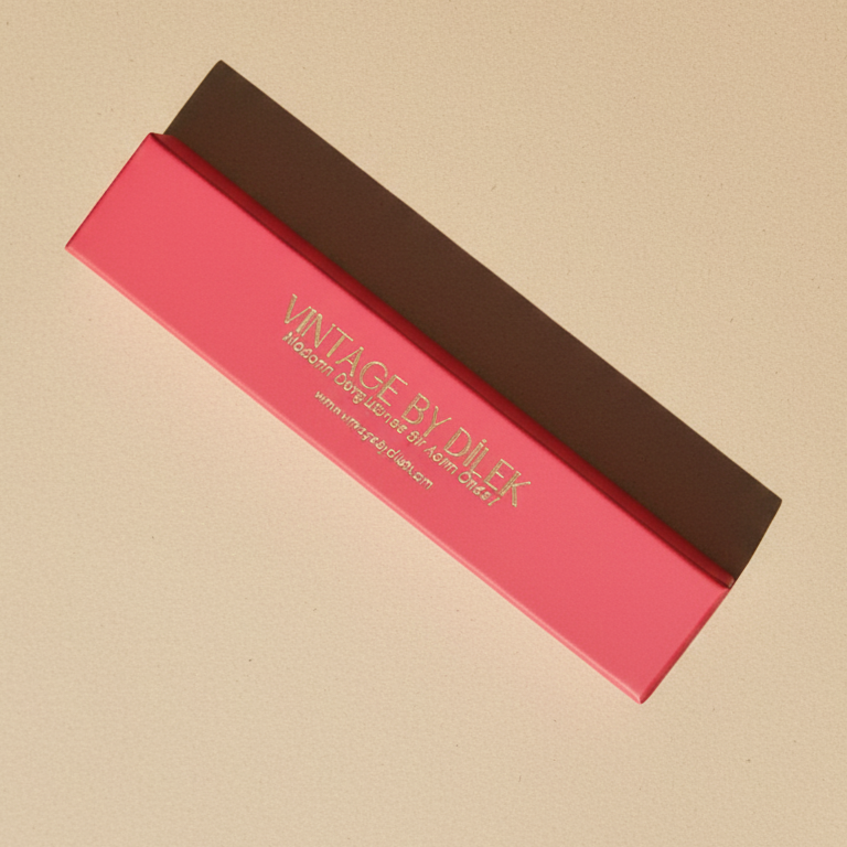 Kırmızı Renk Puantiyeli Bambu Yelpaze Özel Kutulu