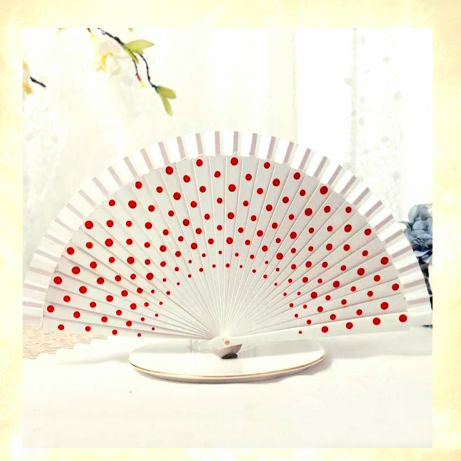 Beyaz Renk Bambu Yelpaze Özel Kutulu