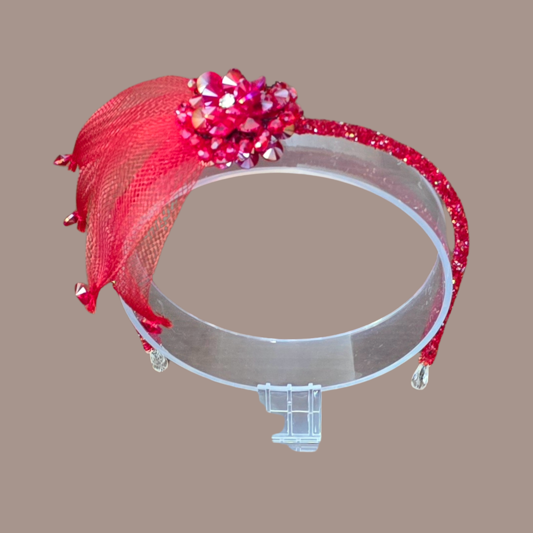 Kırmızı  Renk Taç