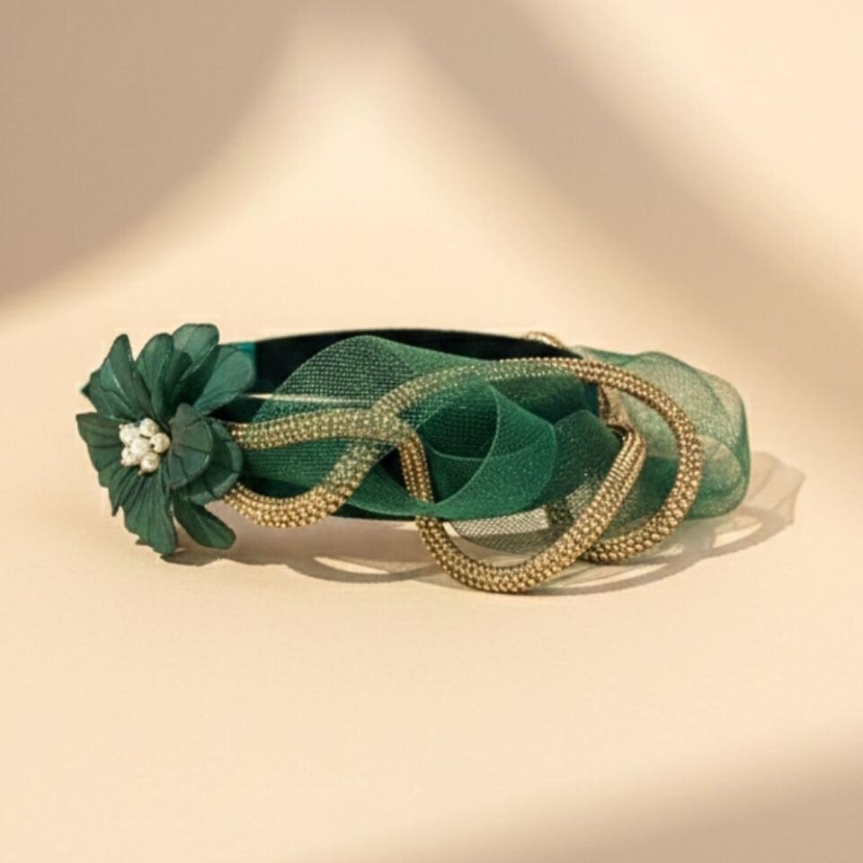 Mila Yeşil Renk Kadife Taç