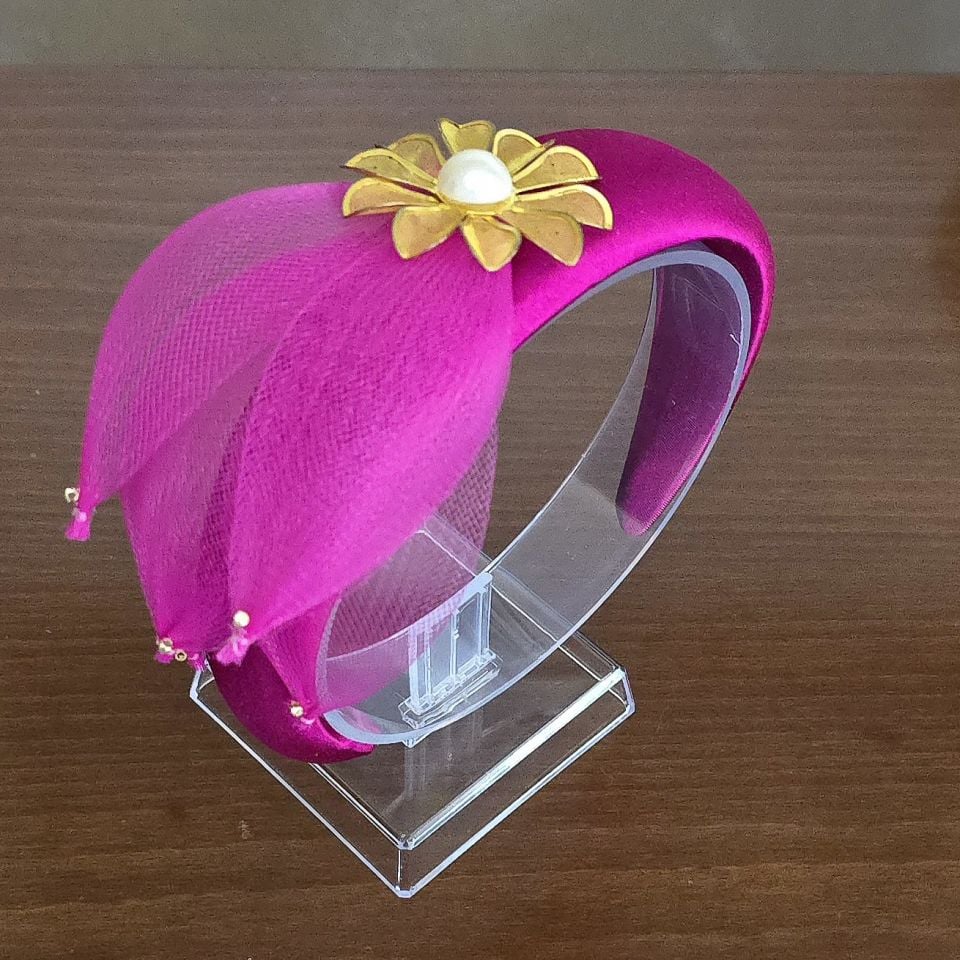 Fuşya Pembe Renk Taç