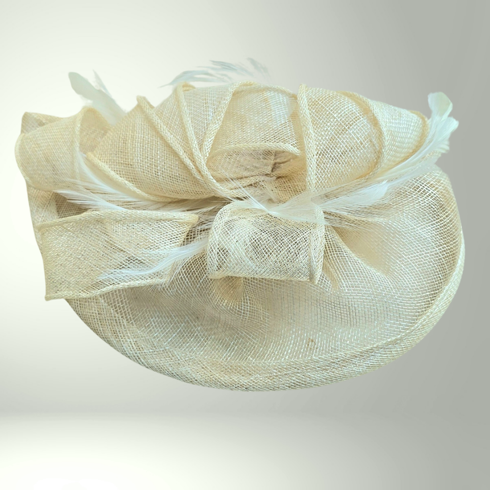 Carmen Krem Renk Vualet 30 cm