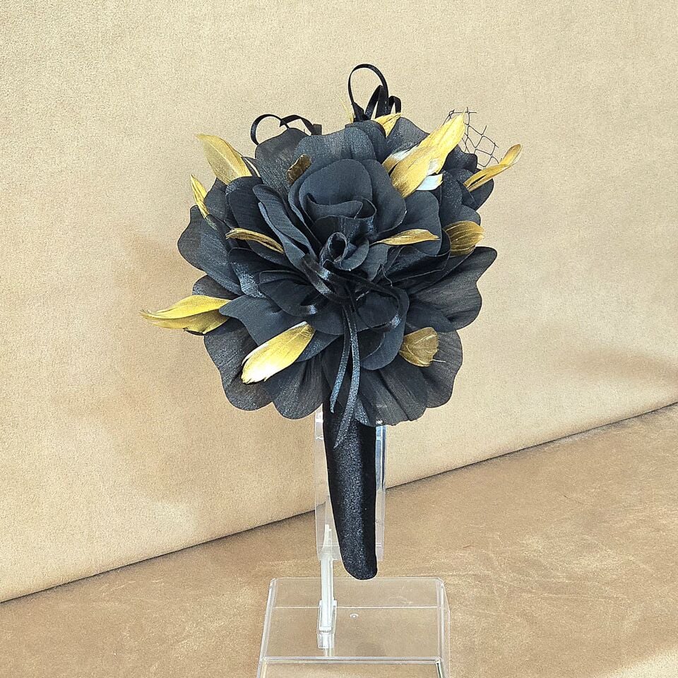 Amanda Siyah Gold Renk Taç