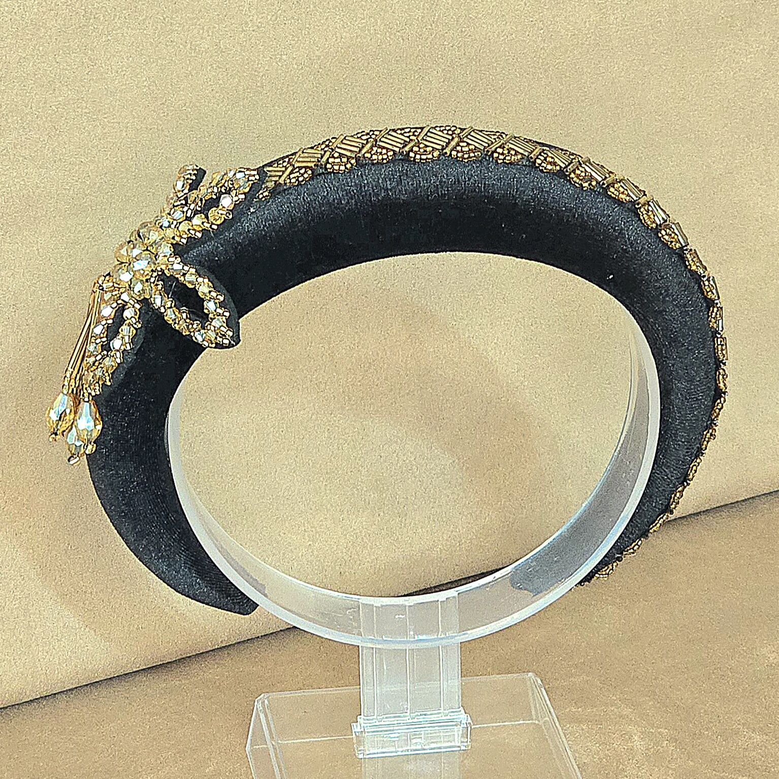 Mila Siyah Bronz Renk Taç