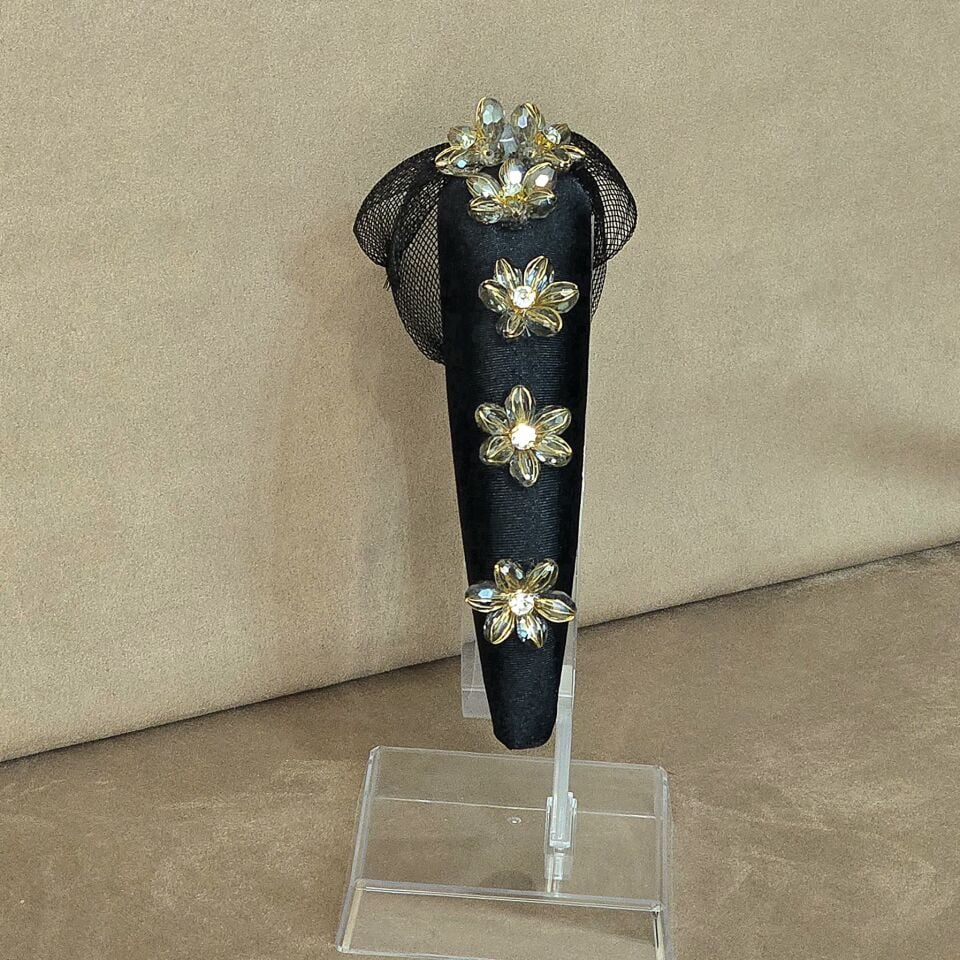 Mila Siyah Renk Taç