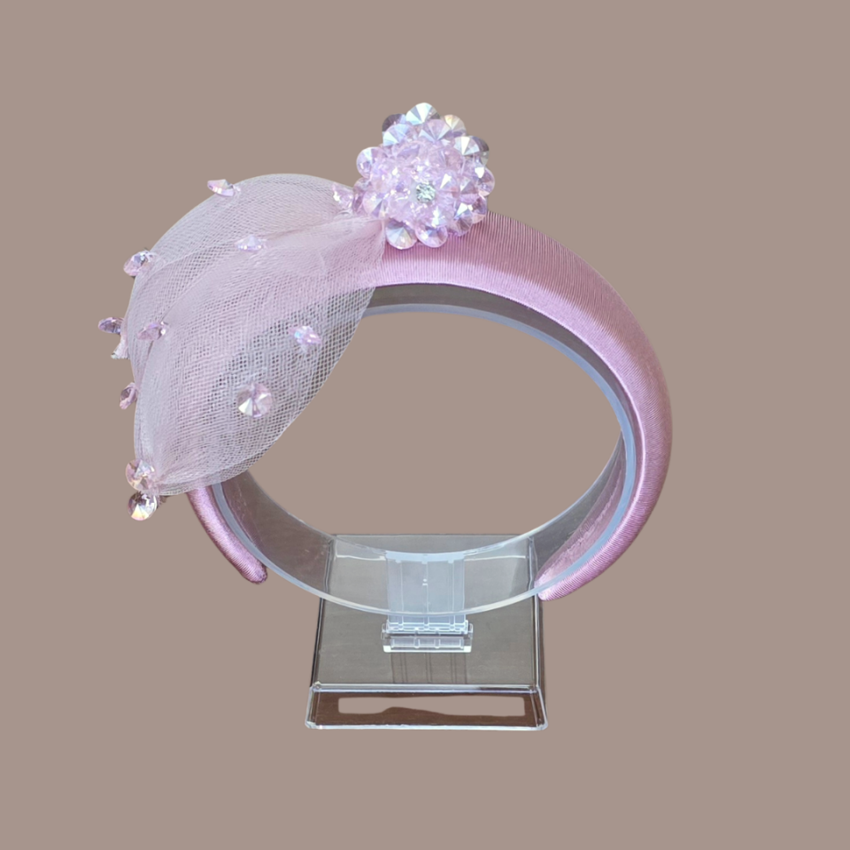 Pudra Pembe Renk Taç