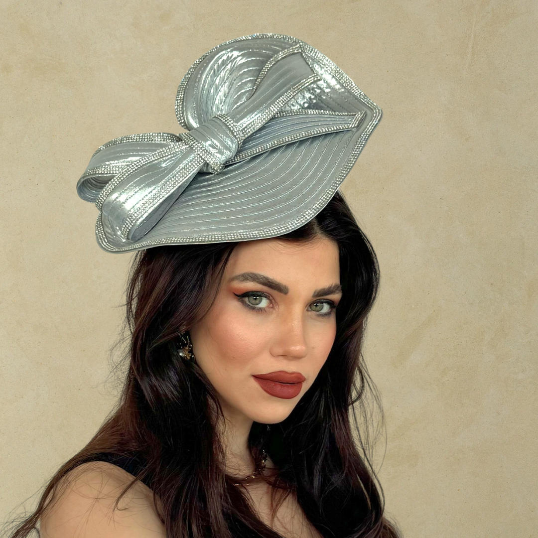 Clara Lame Gümüş Renk Vualet Şapka 28 cm