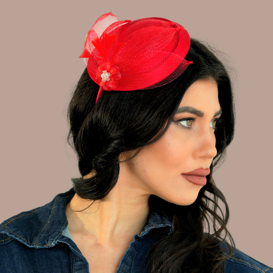 Hazel Kırmızı Renk Vualet 20 cm