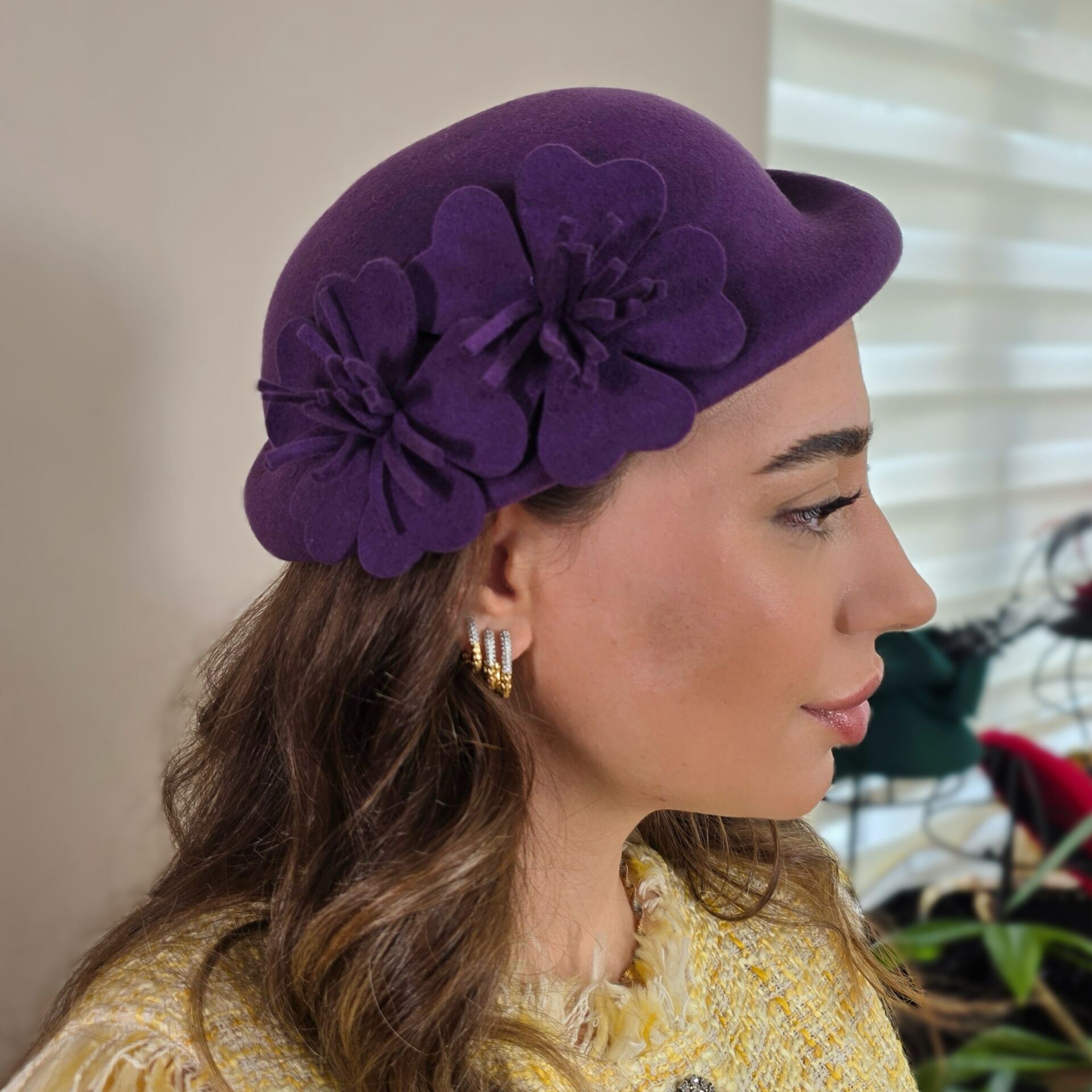 Chloe Mor Renk Çiçekli Şapka