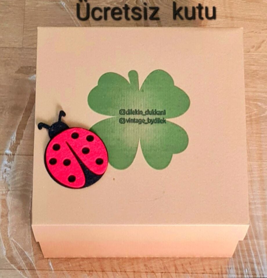 Clara  Dore Gold Renk Vualet Şapka 28 cm