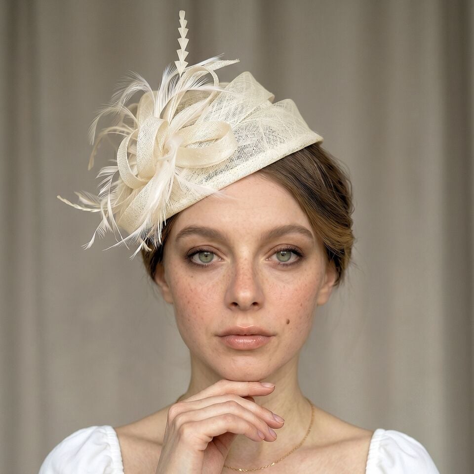 Diana İnci Beyaz Vualet Kep 20 cm