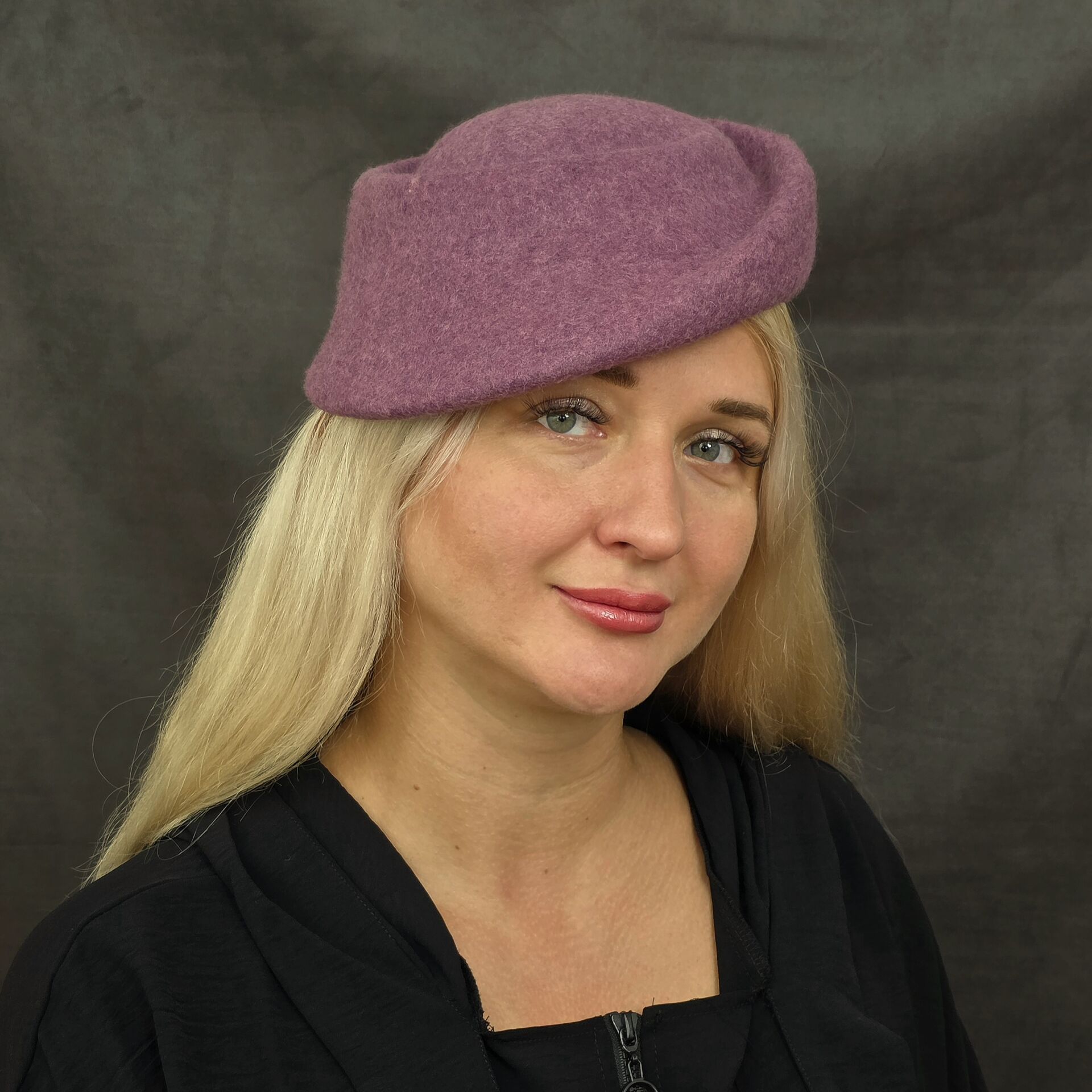 Astrid Mor Lavanta Renk Şapka 24 cm