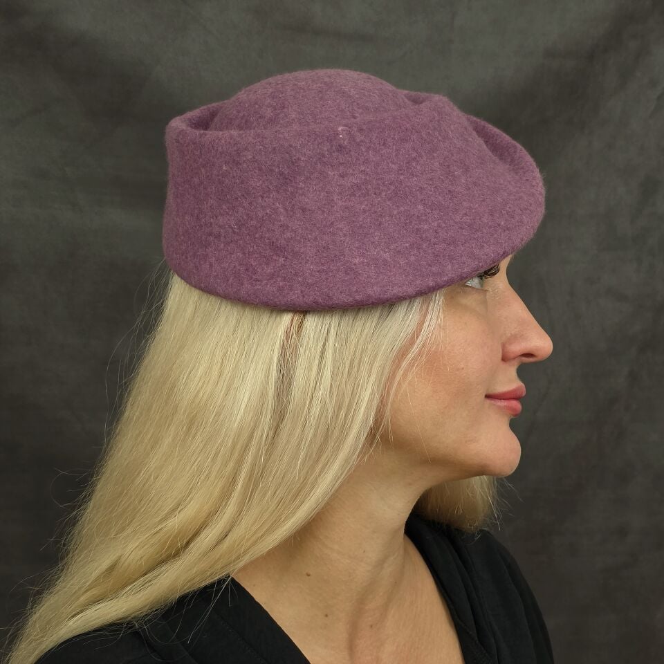 Astrid Mor Lavanta Renk Şapka 24 cm