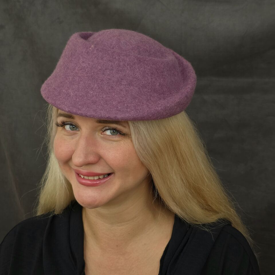 Astrid Mor Lavanta Renk Şapka 24 cm