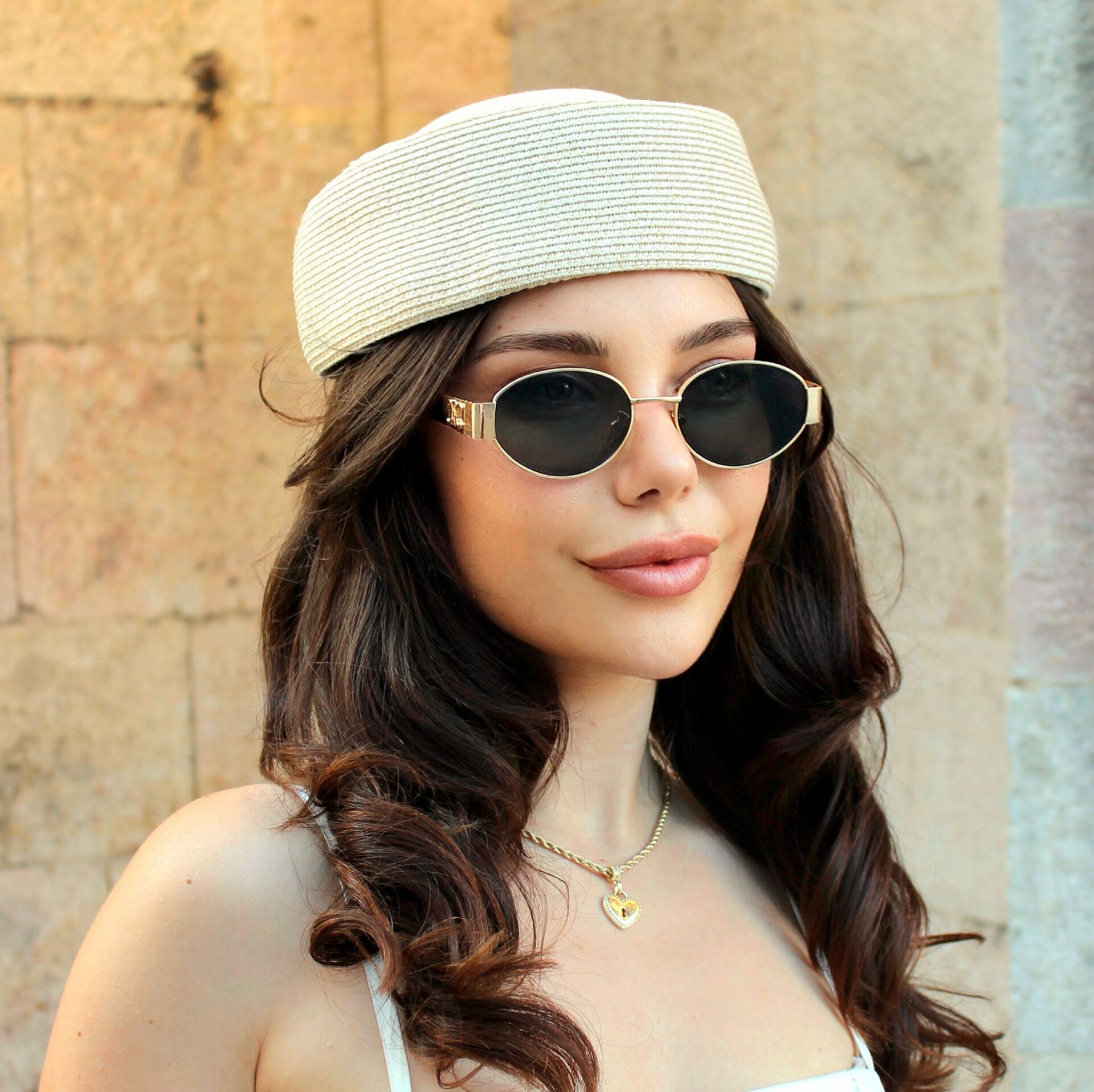 Dina  Krem Renk Şapka