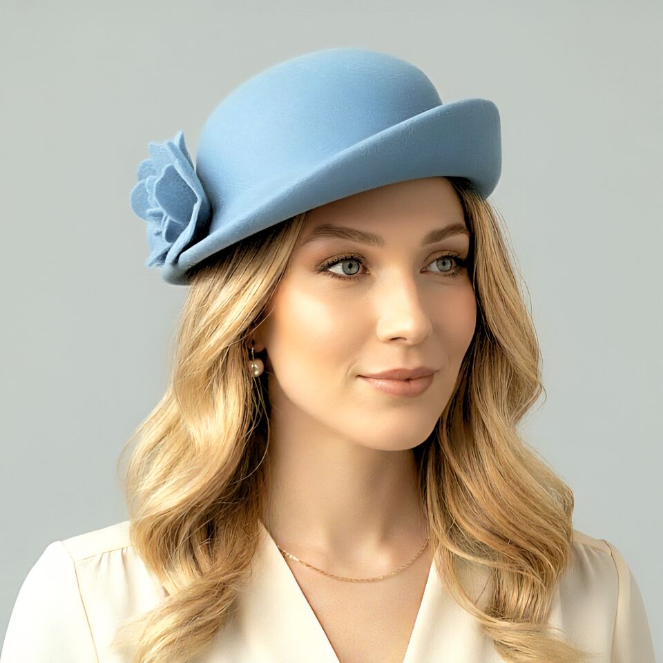 Chloe  Mavi Renk Çiçekli  Şapka