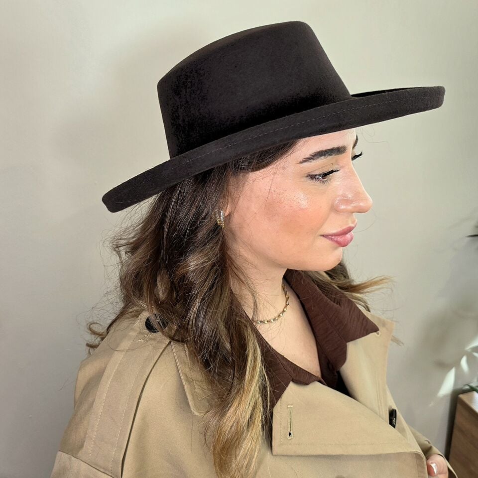 Valencia  Kahverengi Renk Şapka 38 cm