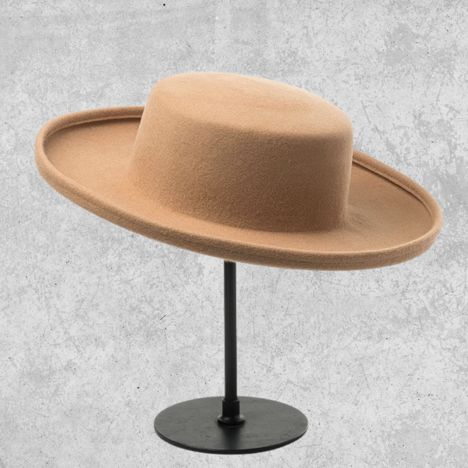 Valencia Camel Renk Şapka 38 cm