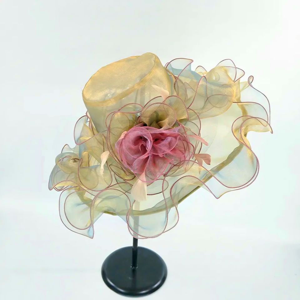 Yolanda Golden Bordo Renk Elegan  Şapka 45 cm Özel Kutulu