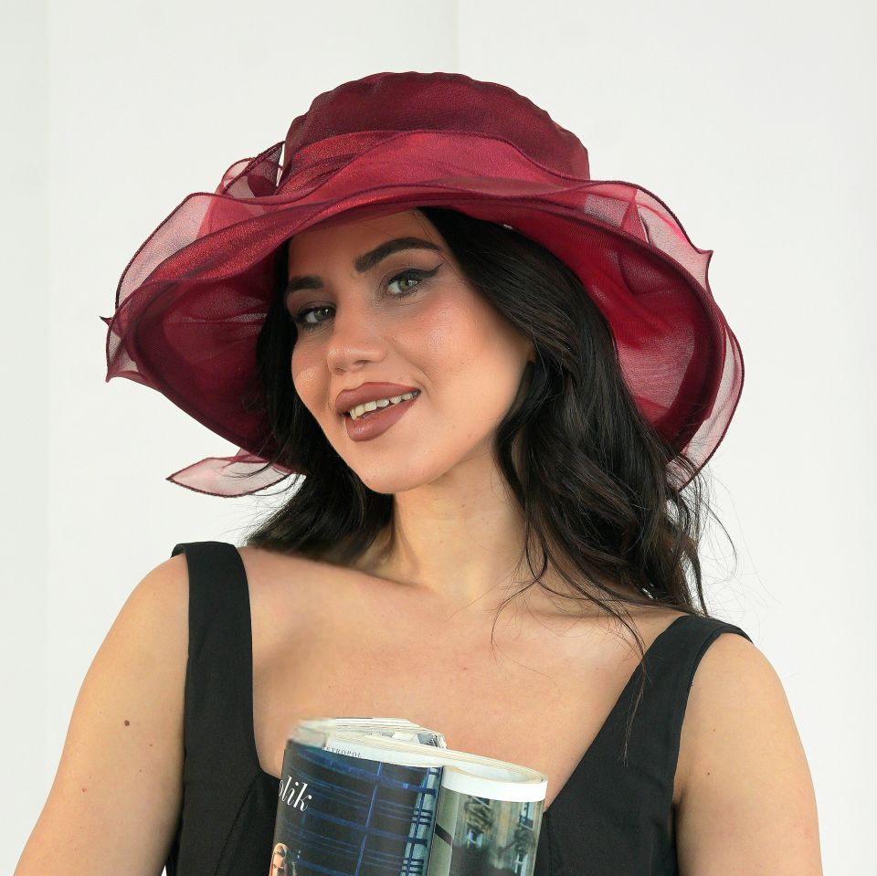 Yolanda Bordo Renk Şapka 42 cm