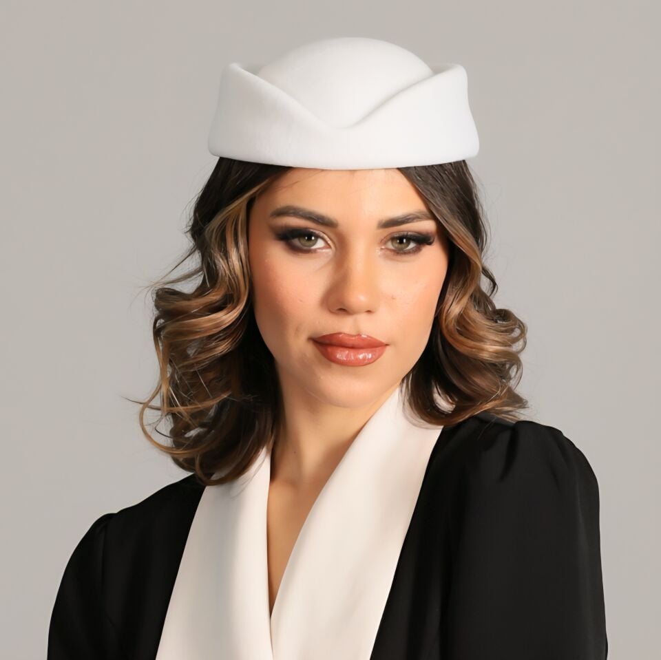 Hostes Beyaz Renk Vualet Şapka