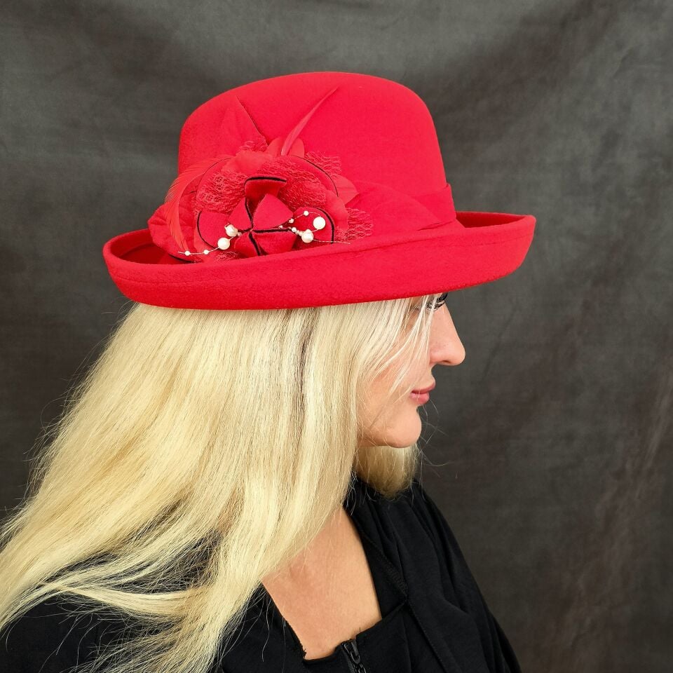Carol Kırmızı Renk  Şapka