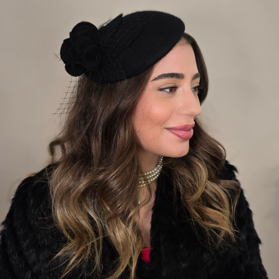 Rose Siyah Renk Vualet